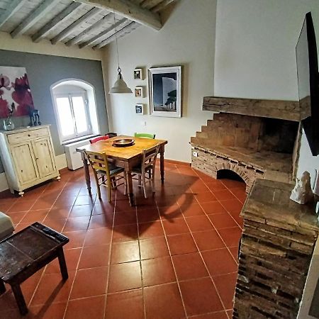 Castelfalfi Art Apartment Екстер'єр фото
